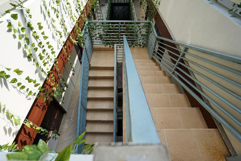 Reddoorz At Pondok Candra Surabaya Exterior foto